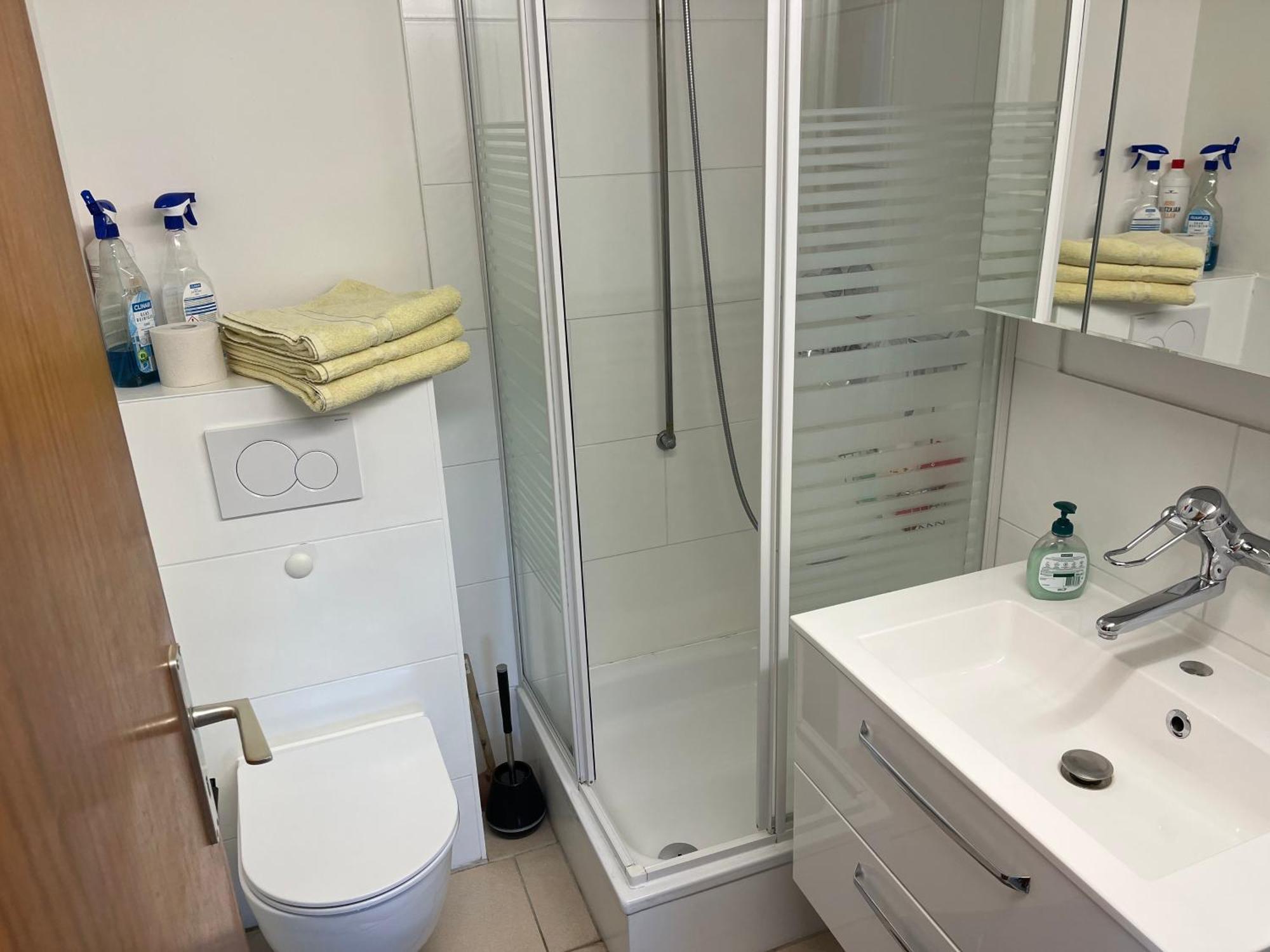 Schoenes Apartment Mit Festungsblick - Free Parking - Вюрцбург Экстерьер фото